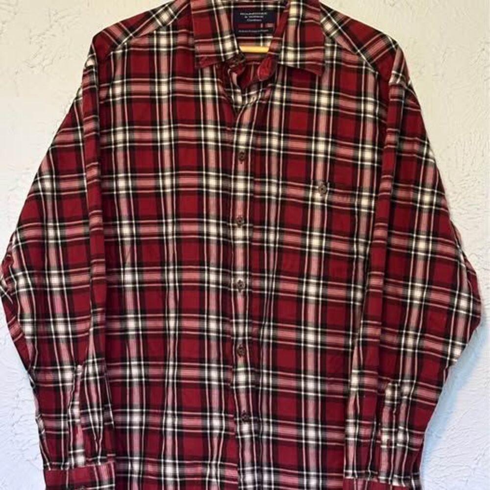 Roundtree & Yorke 100% cotton plaid Authentic Portuguese flannel maroon white
